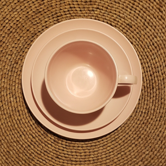 WINDSOR Melmac Vintage 50s Dessert Plate / Saucer / Coffee Cup in Pink MCM - Picture 2 of 11